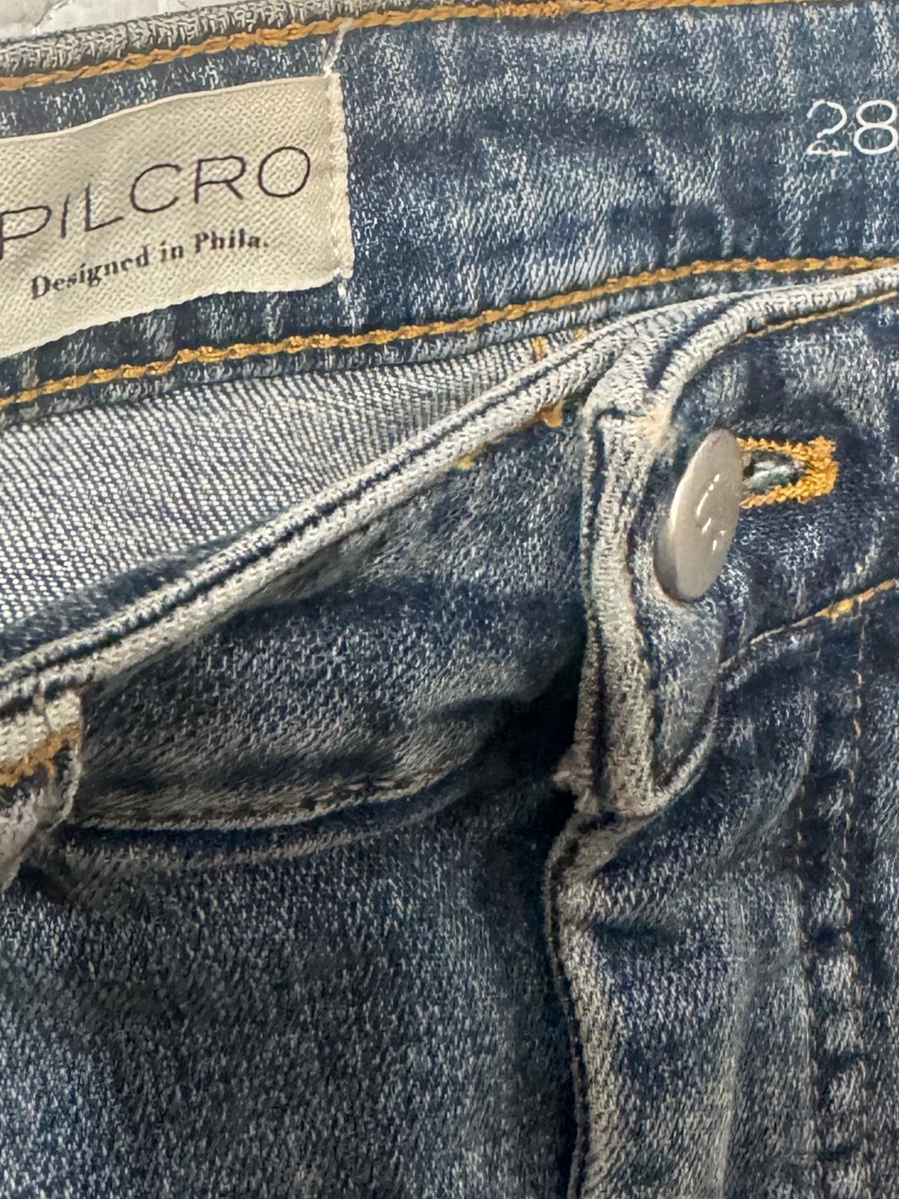 PILCRO Patchwork Wide Leg Jeans Size 28 Boho Artisan Distressed Denim - Picture 3 of 3